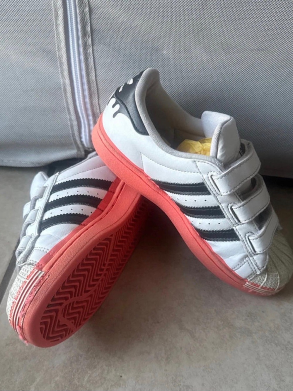 adidas Kids White Sneakers with Black Stripes and Coral Soles - Velcro